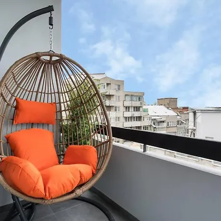 Luxurious 3br Flat - Amazing Views Terrace Boekarest