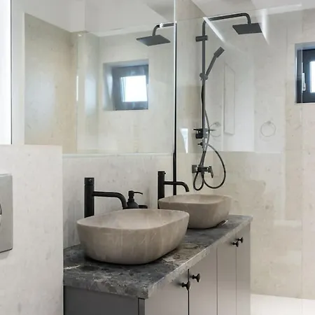 Luxurious 3br Flat - Amazing Views Terrace Appartement Boekarest