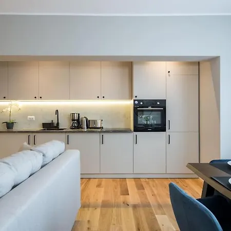 Luxurious 3br Flat - Amazing Views Terrace Appartement Boekarest